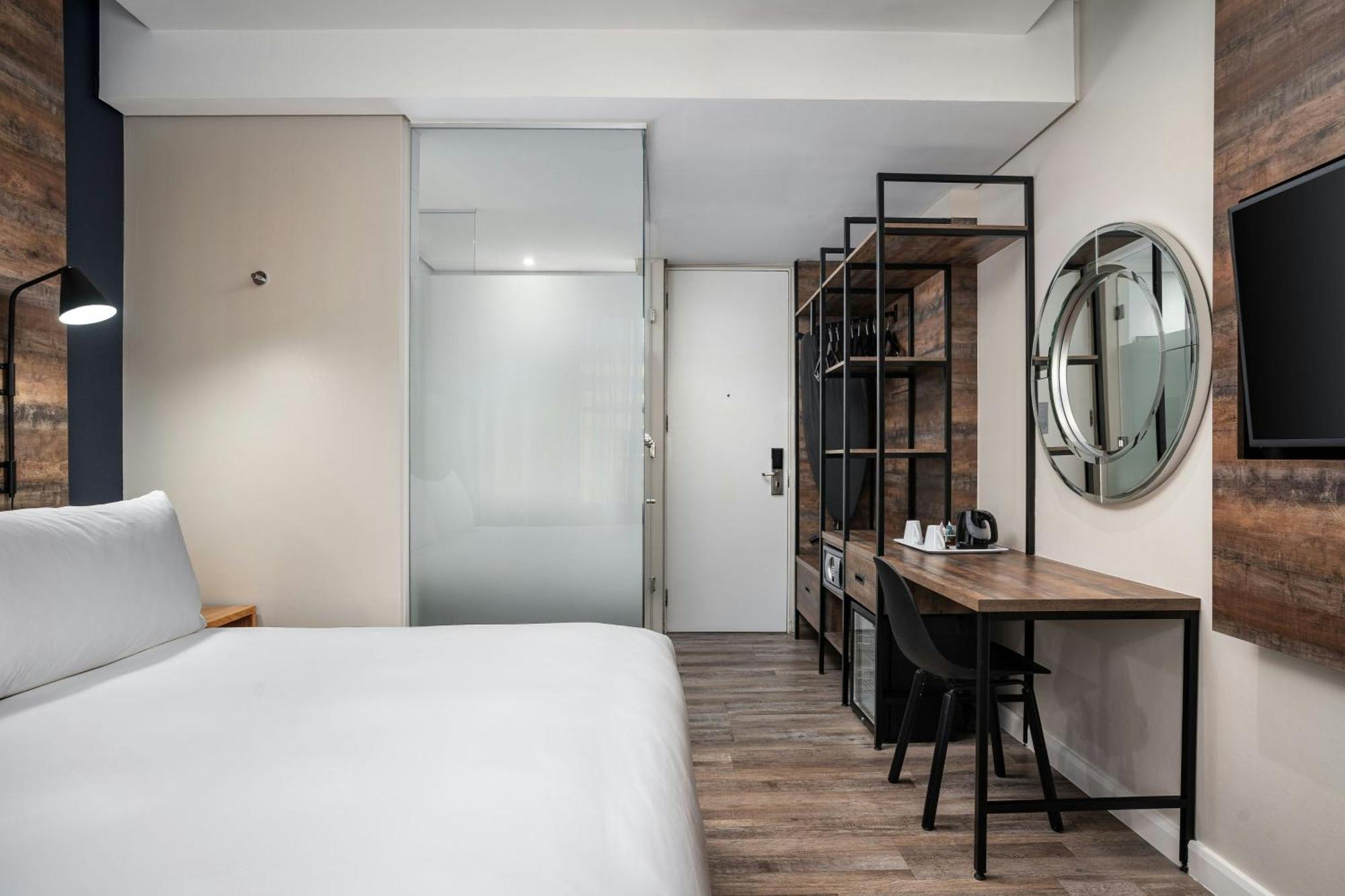 Larger Guest room 1 Double Bed