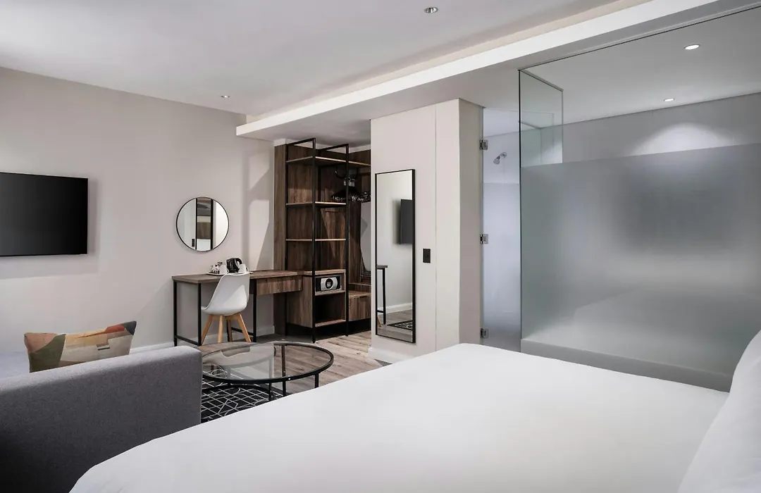 Protea Hotel By Marriott Cape Town Waterfront Breakwater Lodge-1