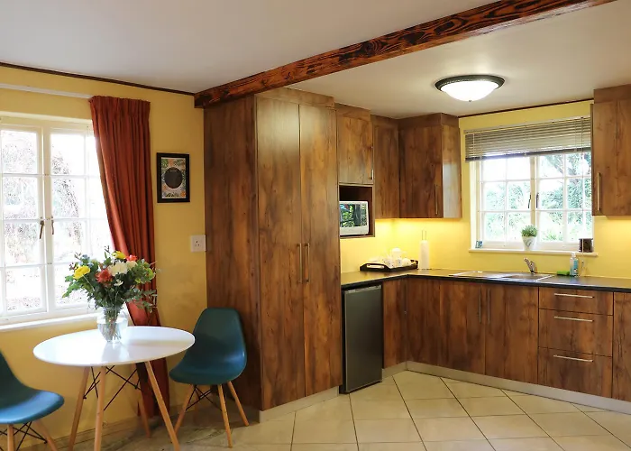 Lovely Concordia, Rental Unit With Free Parking